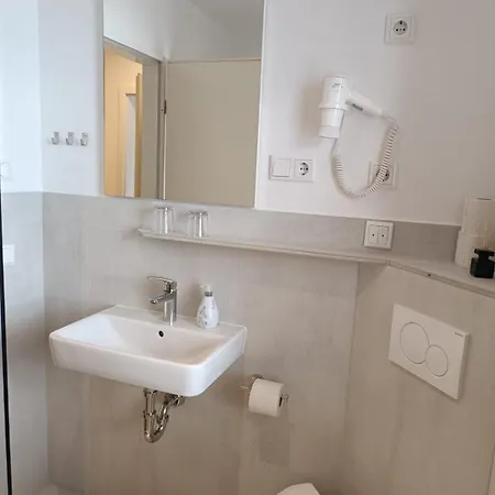 Kastanienhof * Lübben